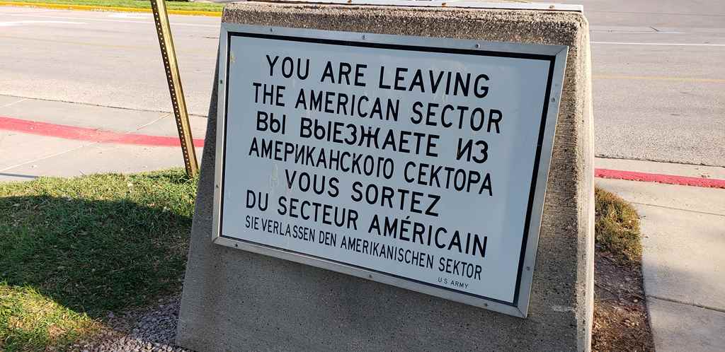 Actual sign (English, Russian, French and German?)