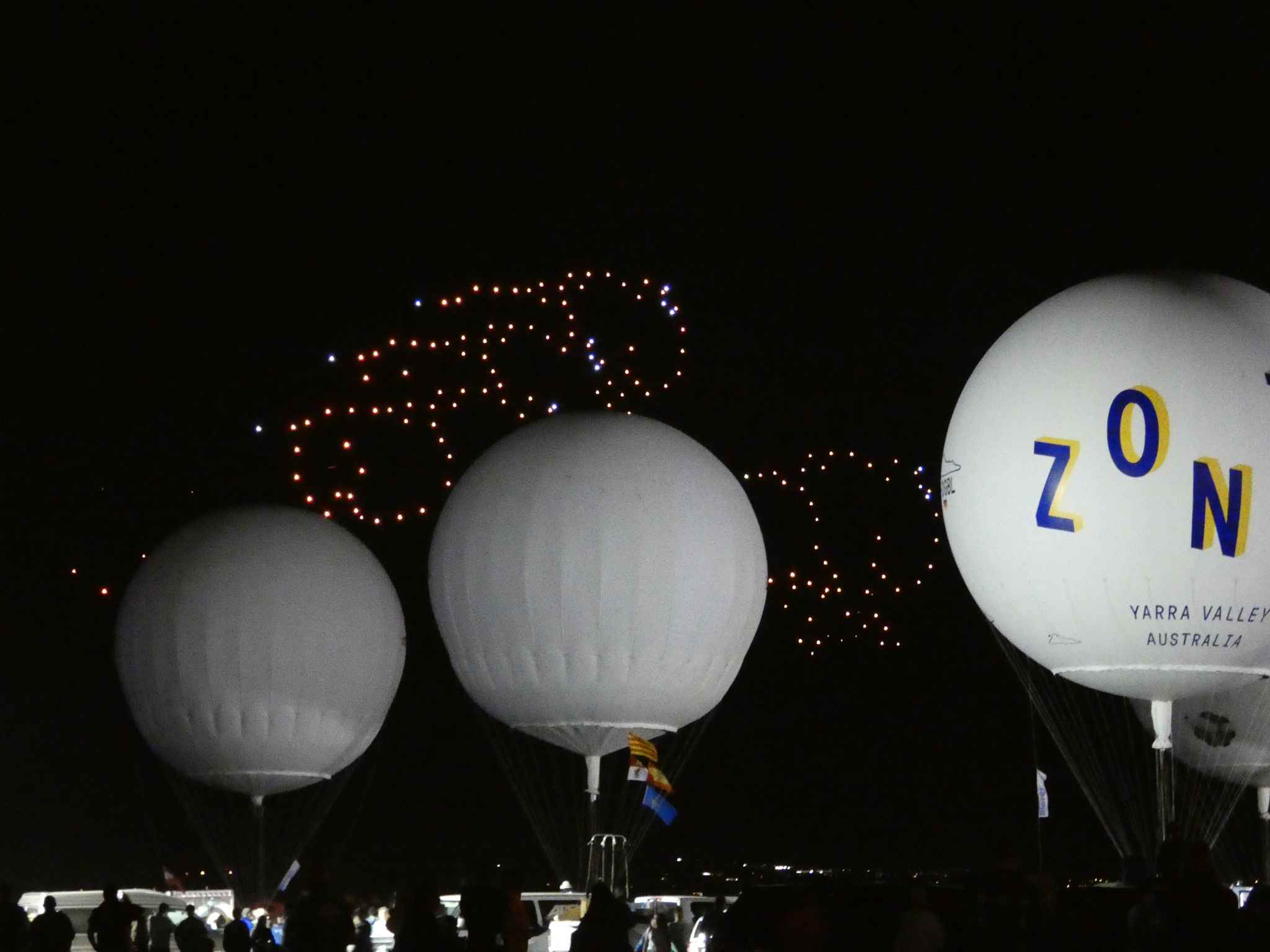 helium balloons that leave for earth circumnavigation tonight